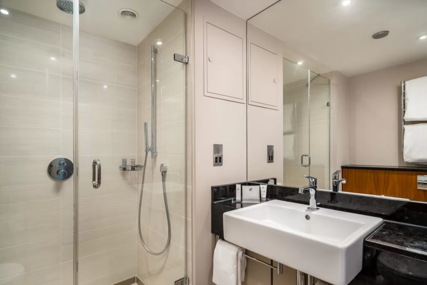 Deluxe double bathroom at The Lensbury