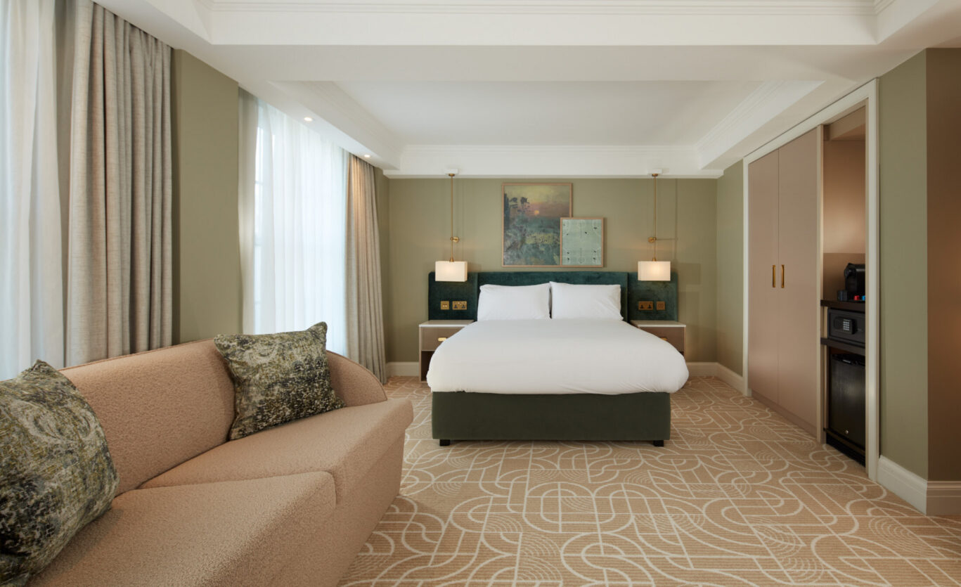 Deluxe King Room