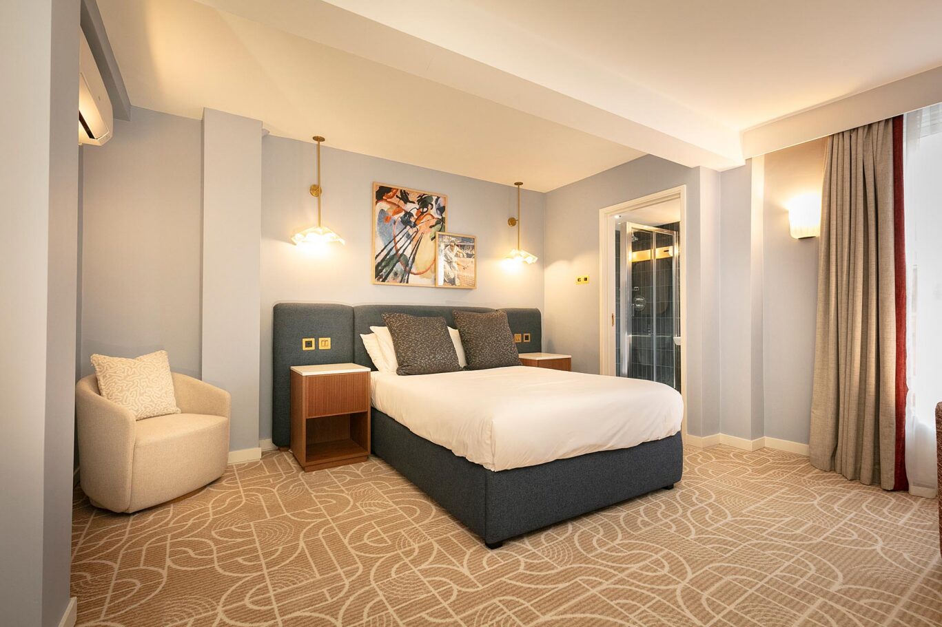 Room 132 (3)