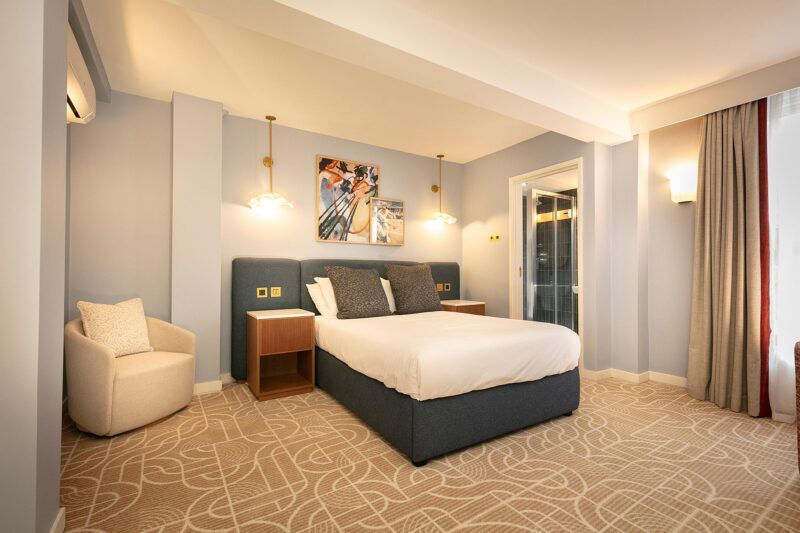 Room 132 (3)