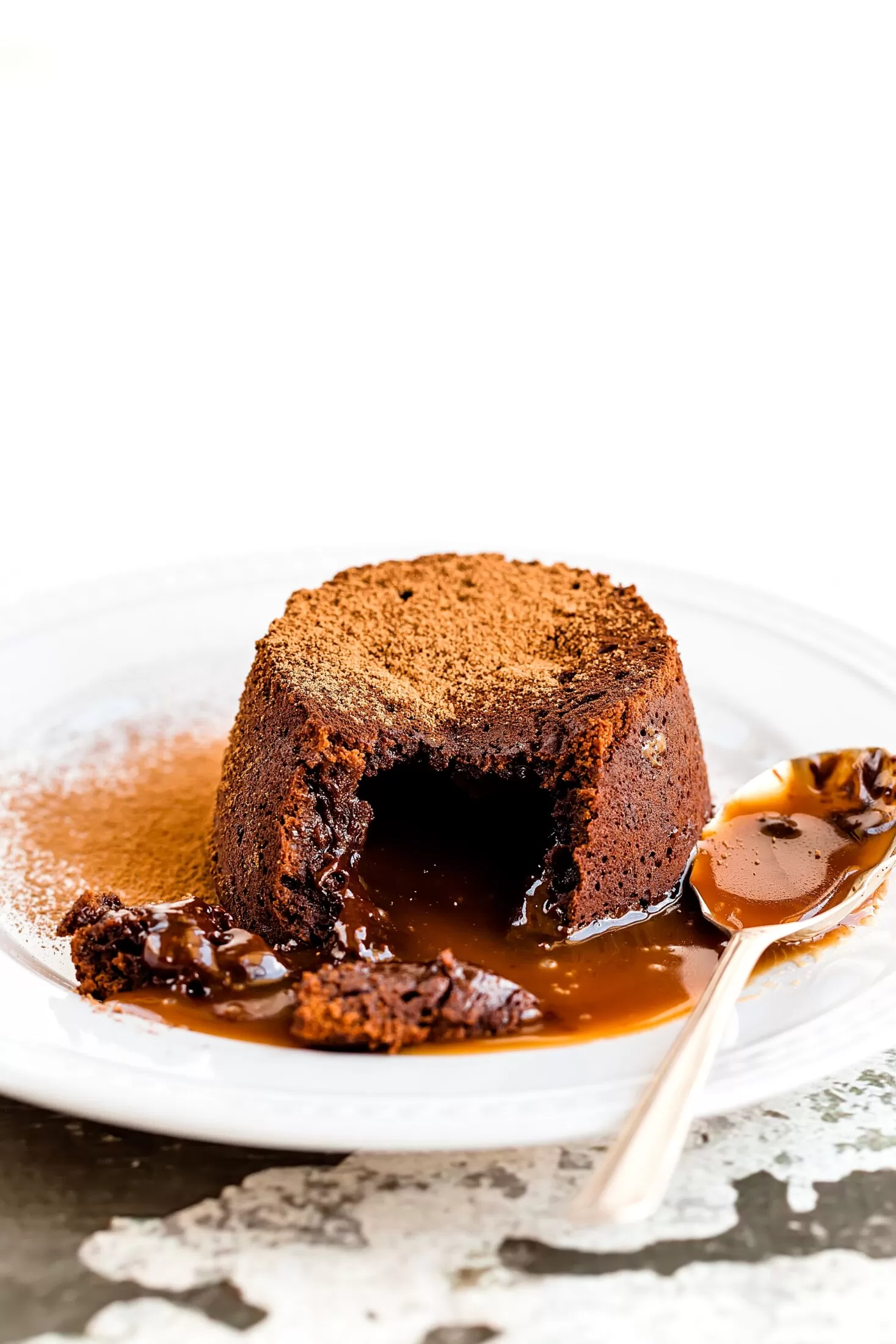 Caramel and Chocolate Fondant Cake Recipe