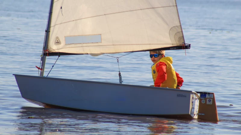 Kids sailing at The Lensbury Watersports Centre