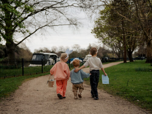 easter picture hunt 2026