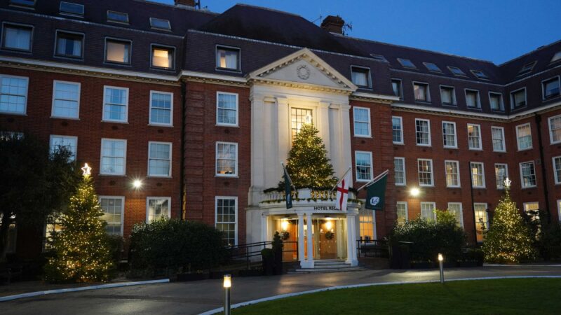 The-Lensbury-Light-Up-2025