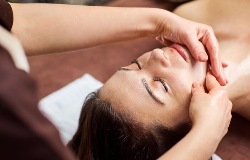 Spa facial Lensbury spa
